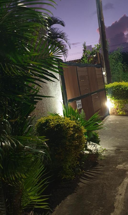 לה גולט Villa Chez Lisa מראה חיצוני תמונה